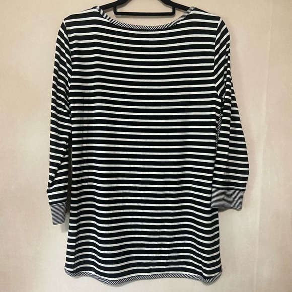 Talbots EUC size M UPF 50 classic black/white stripe nautical 3/4 sleeve top - Picture 5 of 5